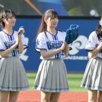 【写真特集】≠MEがハマスタに来場！セレモニアルピッチでは個性的な投球で沸かす！