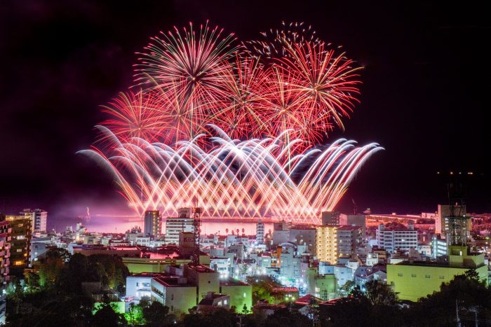 「熱海海上花火大会」8月は5日間開催！JR東日本は臨時特急列車も運転