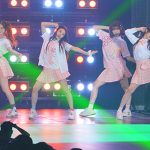 デビュー間もない第4世代ガールズグループ・Billlie（ビリー）、関コレで美脚見せのパワフルなダンスを届ける！＜KANSAI COLLECTION 2023 A/W＞