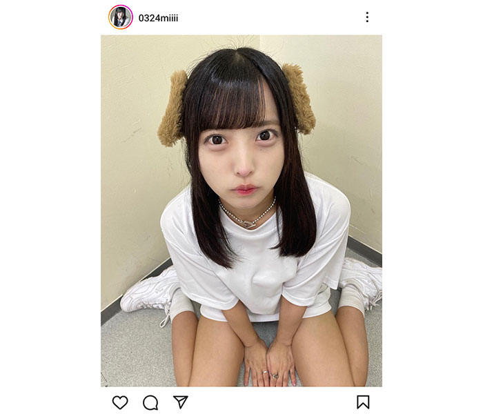 増田みい、見えそうで見えないパンチラショット「わんわんっ」