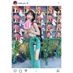 新唯、スタイル抜群私服姿で登場!「足が長すぎて、もはや全部足。」