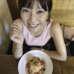 宇野実彩子（AAA）、大好きなミルクティー片手に笑顔のヘソ出しショット!「女神！優勝！」ファン歓喜の声