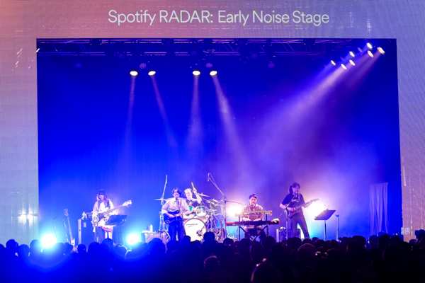 Bialystocksが『Spotify RADAR: Early Noise Stage』に出演！力強い演奏でステージを盛り上げる！