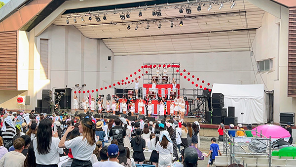 謎のお面ダンステロリスト集団O-MENZが7th ANNIVERSARY TOUR 『超G.U.M祭』ファイナル大阪城野外音楽堂にオープニングアクトとして出演！翌日には大阪城公園で路上ライブも開催