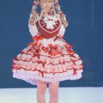 山本望叶(NMB48)、完璧なドール姿にファンから「お人形さんみたい」！＜KANSAI COLLECTION 2023 A/W＞
