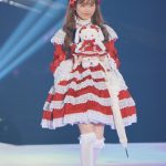 島崎遥香、えぐい可愛いロリータで参戦！魅惑の首かしげポーズで狙い撃ち！＜KANSAI COLLECTION 2023 A/W＞
