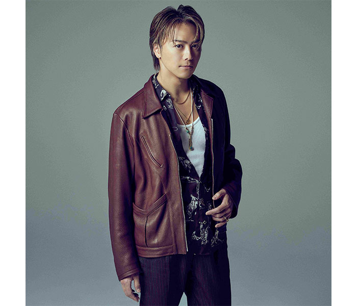 EXILE TAKAHIRO、先行配信中の新曲MVを公開！50メートル断崖上での歌唱に注目！