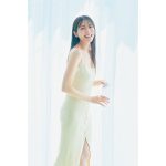 貴島明日香『FLASH』初表紙＆巻頭で美ボディ披露！