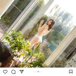 足立梨花、ハイレグ黒レオタードで美尻を堂々アピール「最高です」「お尻憧れる〜」とファン歓喜