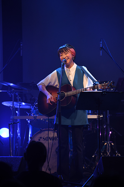 日本レコード大賞新人賞の神園さやか、20周年記念ワンマンライブ「best ever」