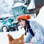 SKE48・熊崎晴香、ランジェリー姿ではしゃぐ姿も！写真集特典ポストカードの絵柄が公開