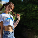 【動画】櫻あき、福岡で美ボディアピールのヘソ出しコーデで登場！MUSIC CIRCUSへの思いを語る！