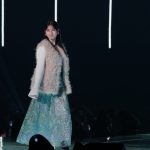小坂菜緒、もはや大勝利！小悪魔的な瞬間ポーズにズキューン！＜マイナビ TGC 2023 A/W＞