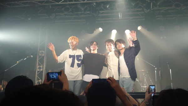 【ライブレポート】FAIRY FORE、限定復活ライブの「おかわり」でファンを熱狂させる！