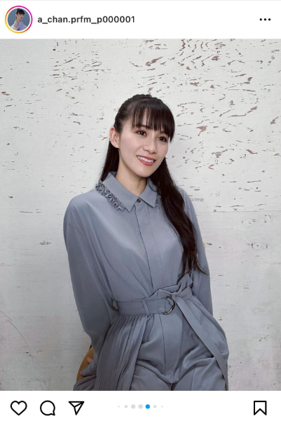 「神がかってる」Perfume・あ〜ちゃん、多彩なコーデで眩しい笑顔と美脚披露！