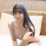 【写真特集】藤江紗愛、フリルがアクセントのチェックビキニ姿で王道可愛いスマイル!!<チャンス撮影会PHOTO CIRCUIT!!>