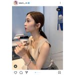 「こんな彼女が欲しい！」松川星、シンプルコーデで上品な肌魅せ！「彼女風」SHOTが話題！
