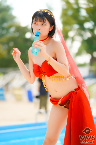 【写真特集】三田のえ、衣装デザイン制作を自身でした「アラビア風お姫様のえぐら」で登場！！＜近代麻雀水着祭2023＞