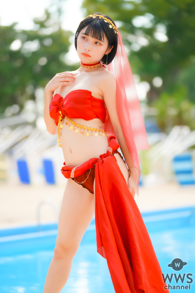 【写真特集】三田のえ、衣装デザイン制作を自身でした「アラビア風お姫様のえぐら」で登場！！＜近代麻雀水着祭2023＞