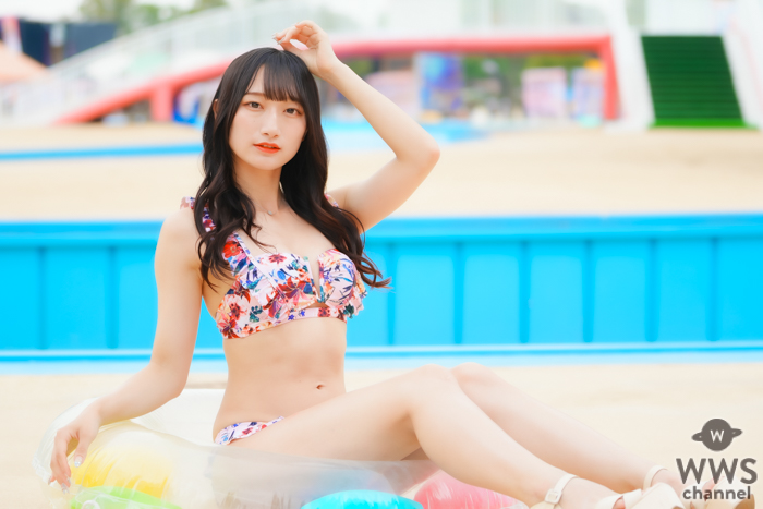 【写真特集】信野樹奈(Teamくれれっ娘！)、正統派アイドルがトロピカルなビキニで登場！！＜近代麻雀水着祭2023＞