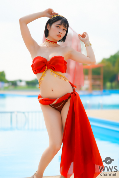 【写真特集】三田のえ、衣装デザイン制作を自身でした「アラビア風お姫様のえぐら」で登場！！＜近代麻雀水着祭2023＞