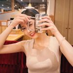 「こんな彼女が欲しい！」松川星、シンプルコーデで上品な肌魅せ！「彼女風」SHOTが話題！