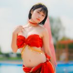 【写真特集】三田のえ、衣装デザイン制作を自身でした「アラビア風お姫様のえぐら」で登場！！＜近代麻雀水着祭2023＞