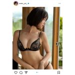 新唯、なめらか美ボディあらわのセクシーランジェリーショットにファン悶絶！「宇宙一綺麗」「この世の美を集約した身体ですね」