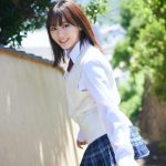 田中美久、見えそうで見えない制服SHOTに「現役感バリバリ」の声！