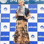 声優・高槻かなこが20代最後の瞬間を切り取った1st写真集の発売イベントに登場！