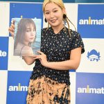 声優・高槻かなこが20代最後の瞬間を切り取った1st写真集の発売イベントに登場！