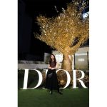 藤田ニコル、ディオールの黒を基調とした大人っぽい装いで登場！＜DIOR HOLIDAY POP-UP＞