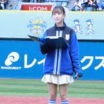 ＝LOVE・瀧脇笙古、絶対領域が美しいミニスカ衣装でゲストMCとして出演！天使すぎる笑顔で会場の来場客たちを魅了＜横浜DeNAベイスターズ ファンフェスティバル2023＞