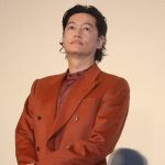 井浦新、アイドルと共同生活をしたおっさん役を演じる「観た人に寄り添う作品です。」＜『つんドル』公開記念舞台挨拶＞