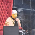 SNSで話題沸騰中の『石油王』、セレブ感溢れる演出で新曲『OIL MONEY』を披露！〈PEACE STOCK 78’ HIROSHIMA 2023〉