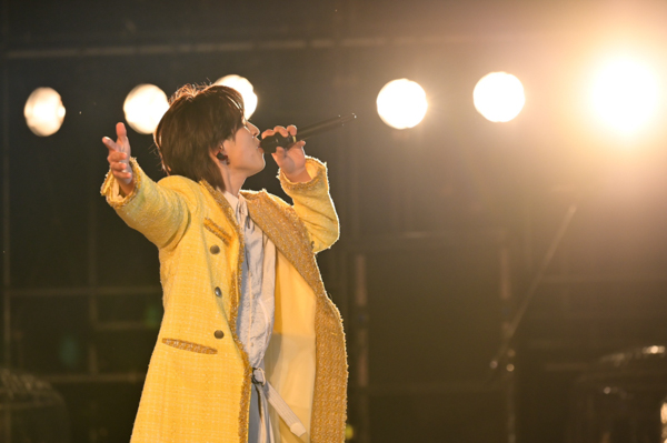 M!LK、カラフルなツイード衣装で『めちゃモル』『DEAR LIFE』など全6曲を披露！黄色い歓声で会場が包まれる〈PEACE STOCK 78’ HIROSHIMA 2023〉