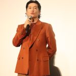 井浦新、アイドルと共同生活をしたおっさん役を演じる「観た人に寄り添う作品です。」＜『つんドル』公開記念舞台挨拶＞