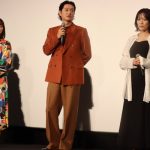 深川麻衣、カラフルなワンピースで舞台挨拶に登場！元アイドルを演じて身近な幸せを実感＜『つんドル』公開記念舞台挨拶＞