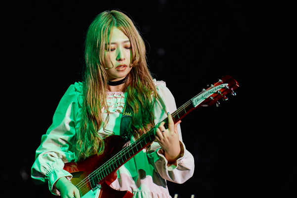 GLIM SPANKY、H2 Energy Festivalにて熱いステージを繰り広げる！〈JAPAN MOBILITY SHOW 2023〉