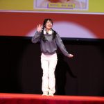 清水里香、胸キュンハートポーズでトップバッター！〈みなとみらいコレクション 2023〉