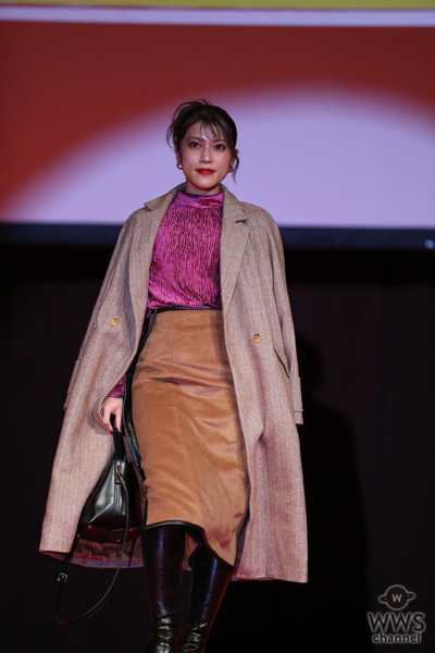 家平有希、大人の色気全開で抜群のスタイル披露！〈みなとみらいコレクション 2023〉