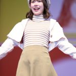 服部有菜、「みんならぶー」同窓会気分でハイテンション！〈みなとみらいコレクション 2023〉