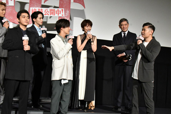 JO1・與那城奨、大平祥生、金城碧海が出演！映画『OUT』キャスト＆監督が一挙大集結で初日舞台挨拶実施！