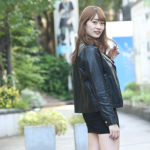 【写真特集第1弾】会社員・白瀬みさとさん、クールなブラックコーデでミニスカから美脚アピール！ 「地元・佐賀では唐津湾の海浜に続く虹の松原がオススメ。今後も新しい自分を表現したい。」 ＜2023レディ・ユニバースジャパン東京代表＞