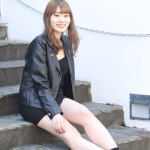 【写真特集第1弾】会社員・白瀬みさとさん、クールなブラックコーデでミニスカから美脚アピール！ 「地元・佐賀では唐津湾の海浜に続く虹の松原がオススメ。今後も新しい自分を表現したい。」 ＜2023レディ・ユニバースジャパン東京代表＞