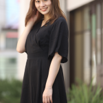 【写真特集第2弾】会社員・白瀬みさとさん、黒のミニ丈ワンピで美脚アピール! 「内面からも磨きをかけ、日本代表を目指します。」 <2023レディ・ユニバースジャパン東京代表>